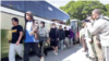မြန်မာနိုင်ငံ တိုက်ပွဲတွေကြား ပိတ်မိနေတဲ့ ထိုင်းတွေကို တာချီလိတ်-မဲဆိုင် နယ်စပ်တံတားကနေ ထိုင်းဘက်ကို ပြန်ပို့ - Thai Special force 