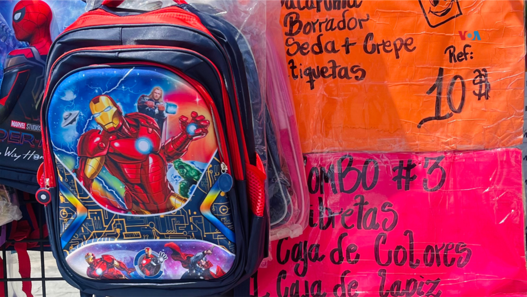 Los combos escolares, implementados para generar más ventas, ha sido una opción útil también para los padres. [Foto: Fabiana Rondón, VOA]

