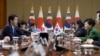 日本首相安倍晋三同韩国总统朴槿惠在首尔会谈(2015年11月2日)