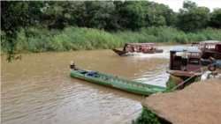 ព័ត៌មាន​ពេល​រាត្រី ១២ មិថុនា៖ ម្ចាស់​ទូក​ទេសចរណ៍​នៅ​ឃុំ​កំពង់​ភ្លុក​ជួសជុល​ទូក​រង់​ចាំ​ទទួល​ភ្ញៀវ​ក្រោយ​វិបត្តិ​កូវីដ​១៩