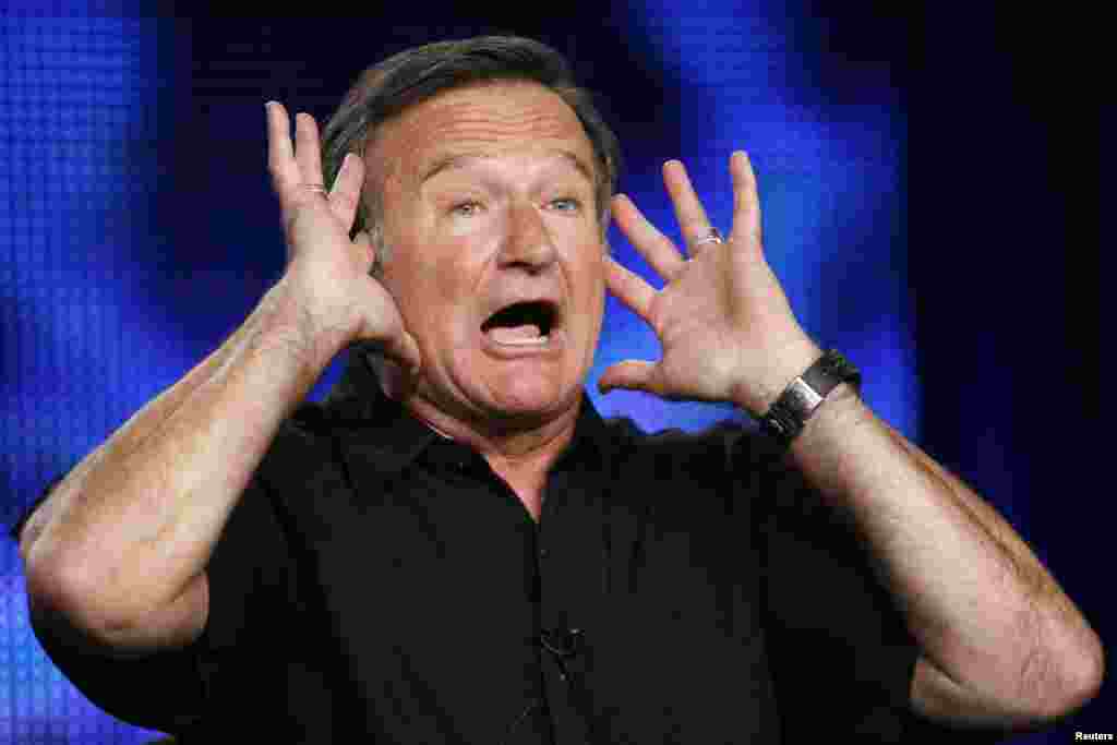 Robin Williams trong một cuộc thảo cho chương trình trên HBO mang tựa đề: "Robin Williams: Vũ khí tự hủy diệt" tại Pasadena, California, ngày 30/7/2009
