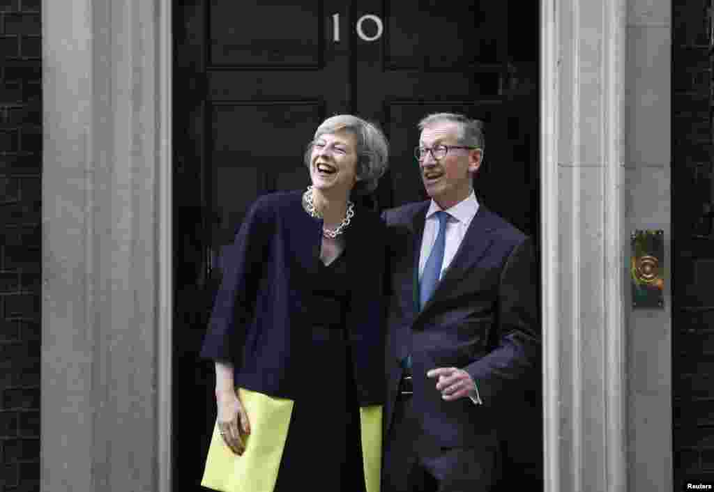 What is happening at 10 Downing Street? Britain's new Prime Minister Theresa May and husband Philip are moving into her official office in central London.