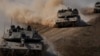 Arhiva: Izraelski tenkovi nadomak granice sa Gazom (AP/Ariel Schalit)