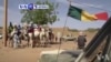 VOA60 Afirka: Firayin Ministan Kasar Mali Soumeylou Boubeye Ya Kai Ziyara Garin Menaka Dake Iyakar Kasar da Nijar,