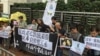 港人中联办抗议悼念杨天水促释放政治犯