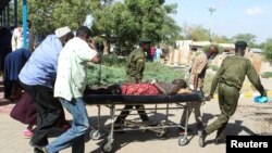 Bamwe mu bakomerekejwe na Bombe yatezwe kw'ibarabara muri Kenya