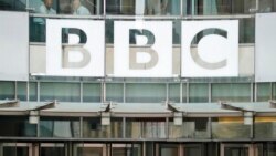 粵語新聞 晚上10-11點: 採訪上海民眾抗議當局防疫政策 BBC記者被警察毆打和逮捕