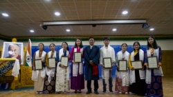 དམངས་གཙོའི་དུས་ཆེན་ཐེངས་༦༡་པ་སྲུང་བརྩི།