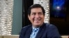 El candidato a la presidencia de Ecuador, Andrés Arauz, habla con reporteros durante su visita a Washington DC el 17 de febrero del 2021.