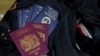 英国国民海外护照与香港特区护照