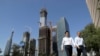 中国官方称第三季度经济持续增长 被指过度依赖财政刺激措施