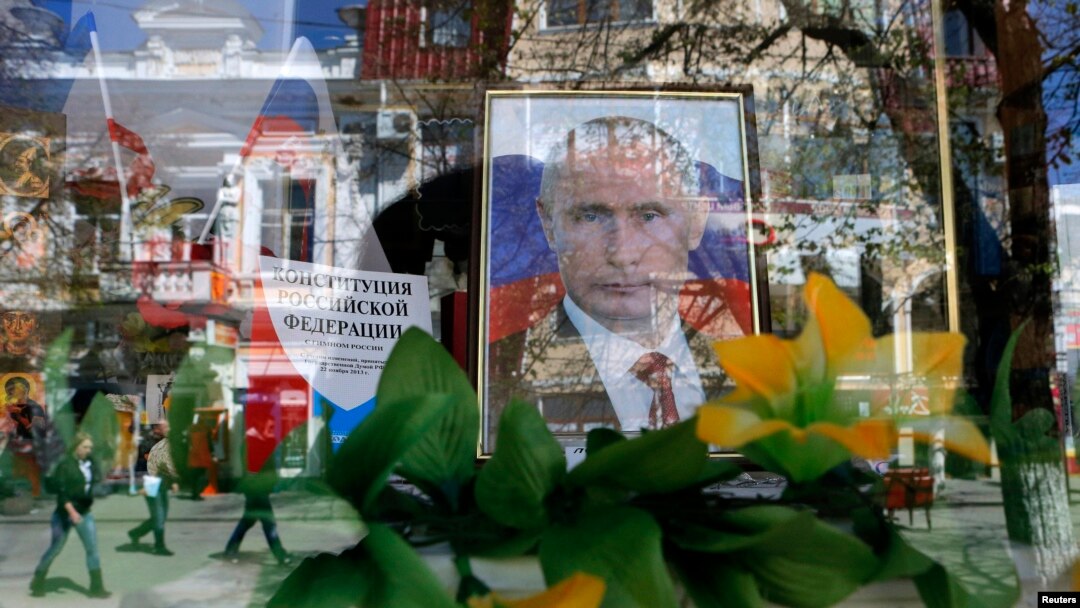 Portret ruskog predsednika Vladimira Putina u jednoj prodavnici u Simferopolju na Krimu