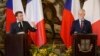 მაკრონი: "ვუახლოვდებით მომენტს, როცა მიზანშეწონილი იქნებოდა არ ვიყოთ მხდალები“