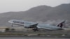 载有外国人的卡塔尔航空公司包机获准离开喀布尔国际机场（2021年9月9日）